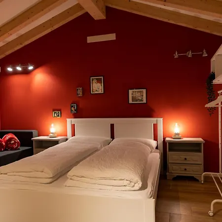 Casetta Al Centro 3* Trento