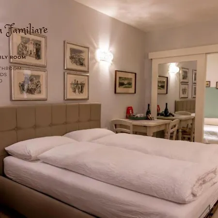 Casetta Al Centro בית הארחה