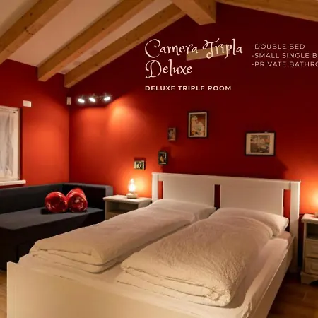 Casetta Al Centro בית הארחה 3*